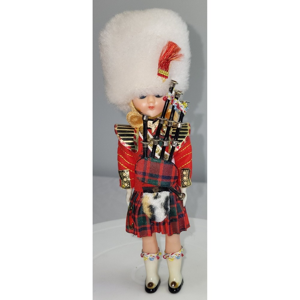 Vintage Scottish Bagpiper Souvenir Girl Doll 7.5 Inch Red Tartan Kilt Sleep Eyes